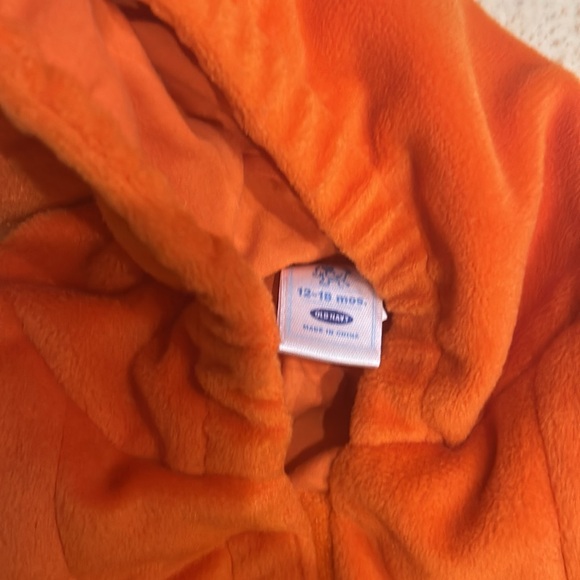 Old Navy Pumpkin Halloween Costume - 12-18 months - Picture 4 of 4